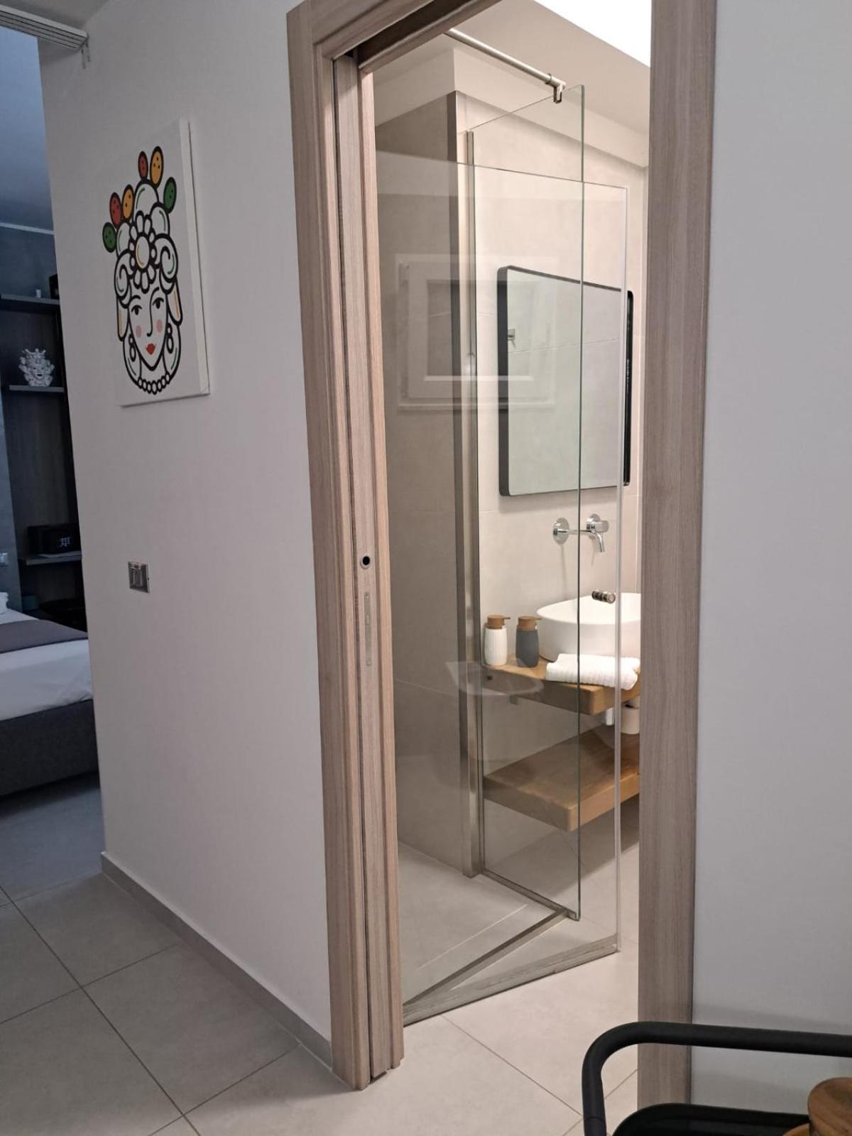 Sikelia Superior Rooms Milazzo Exteriör bild
