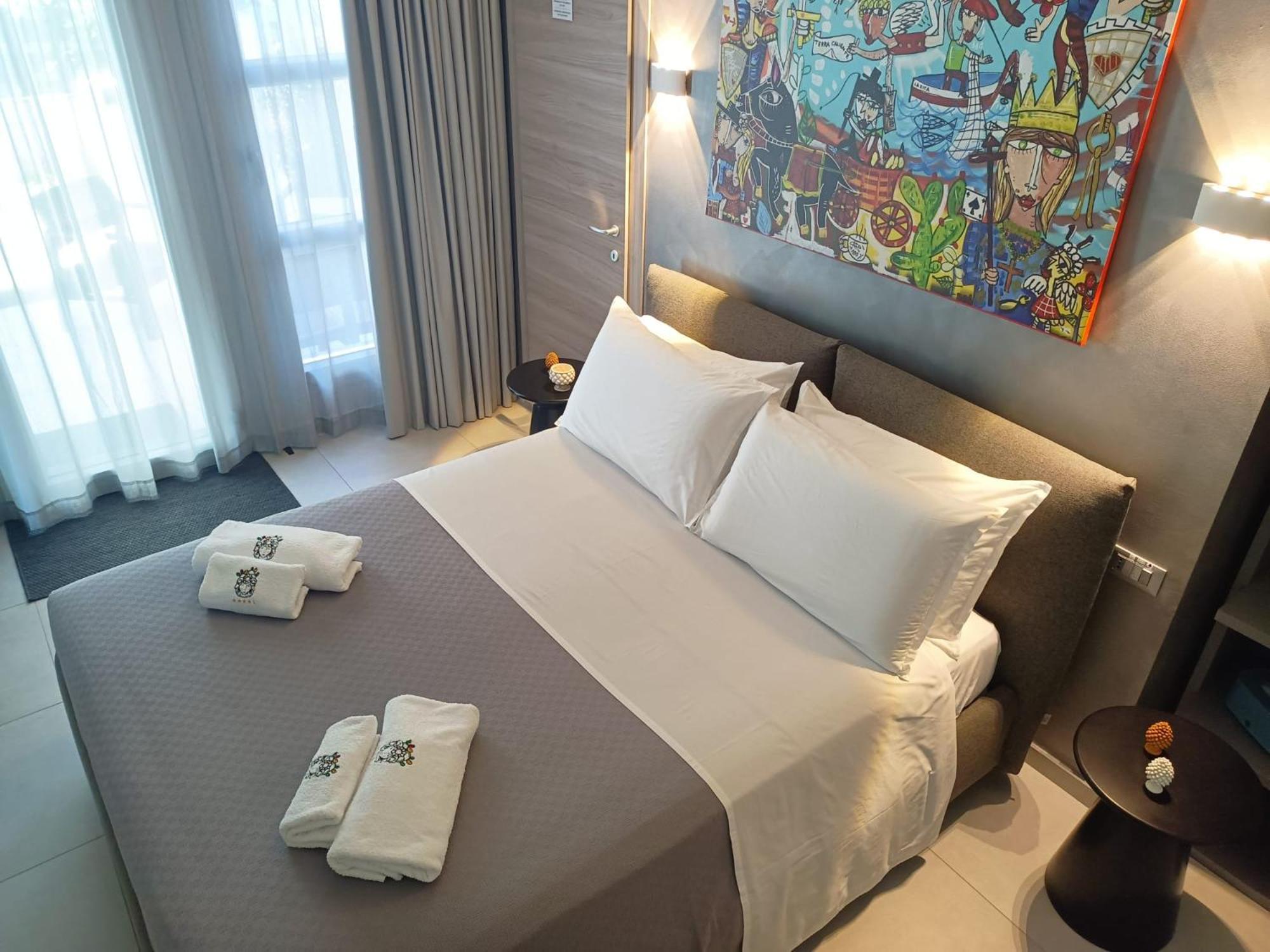 Sikelia Superior Rooms Milazzo Exteriör bild